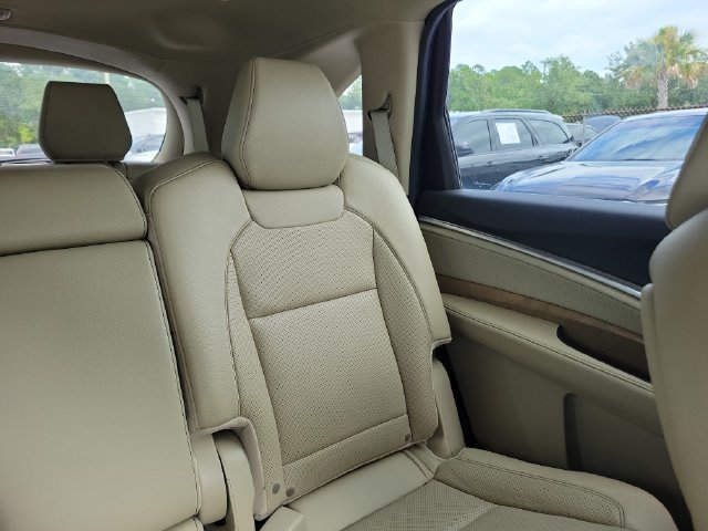 Used 2020 Acura MDX w/ Technology Package AWD/4WD image 13