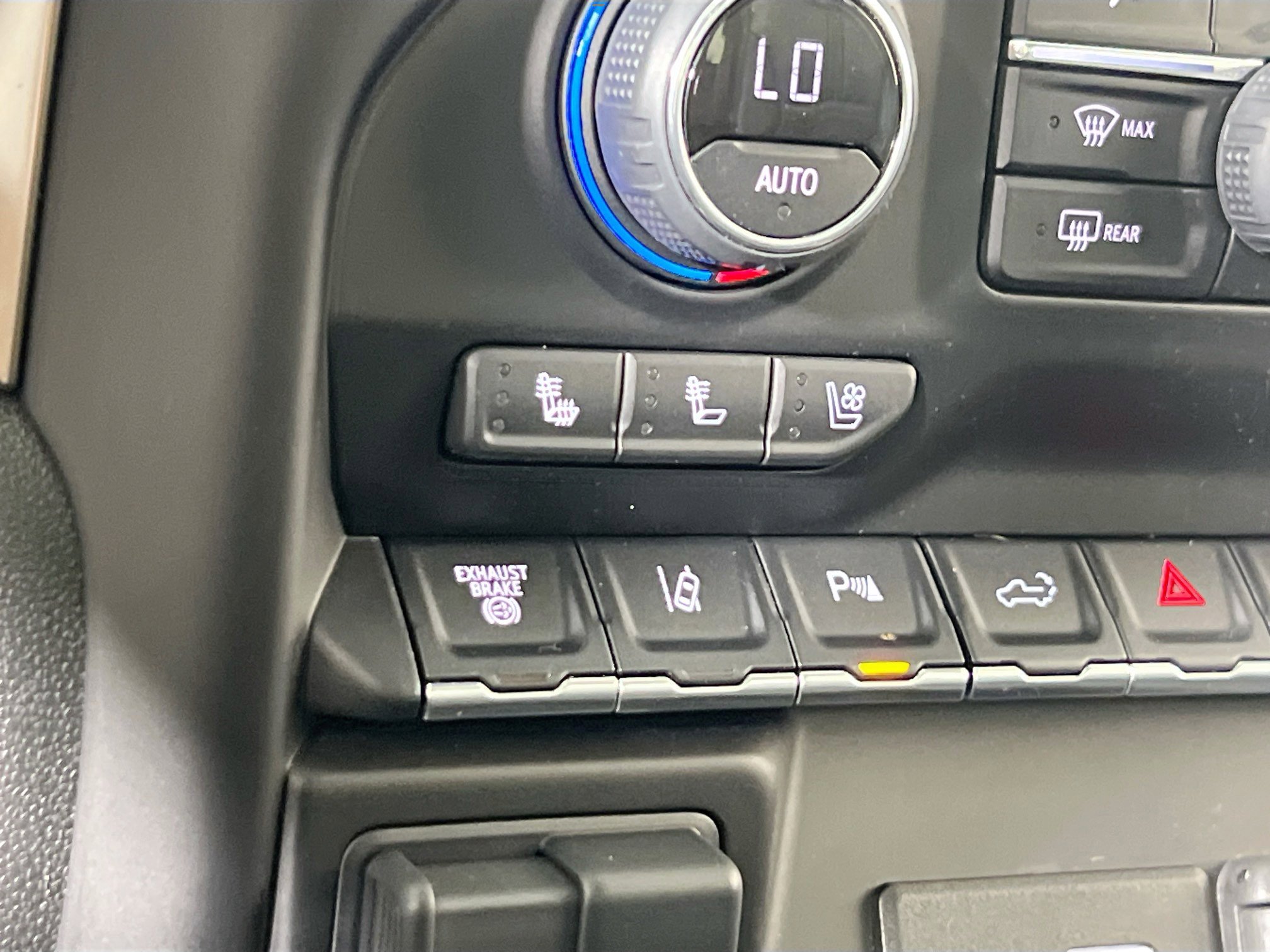 Used 2022 Chevrolet Silverado 2500 High Country w/ Z71 Off-Road Package image 20