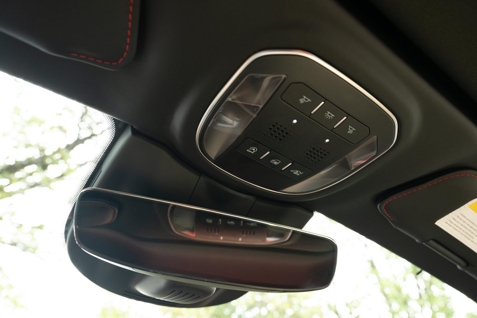 Used 2023 Ferrari F8 Tributo RWD image 50