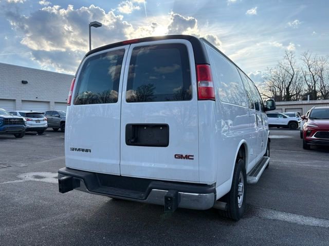 Used 2024 GMC Savana 2500 w/ Driver Convenience Package image 5