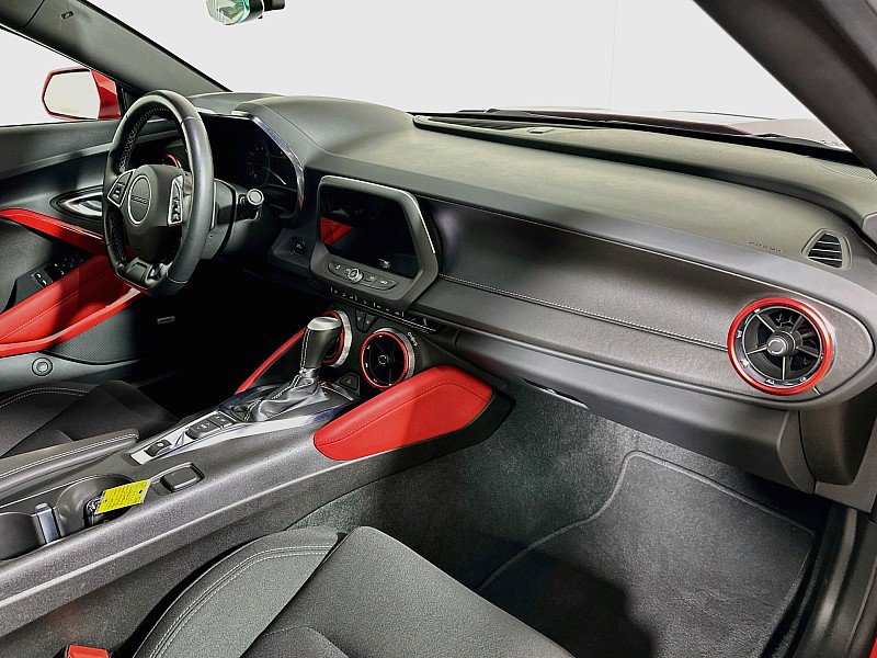 Used 2022 Chevrolet Camaro LT RWD image 29