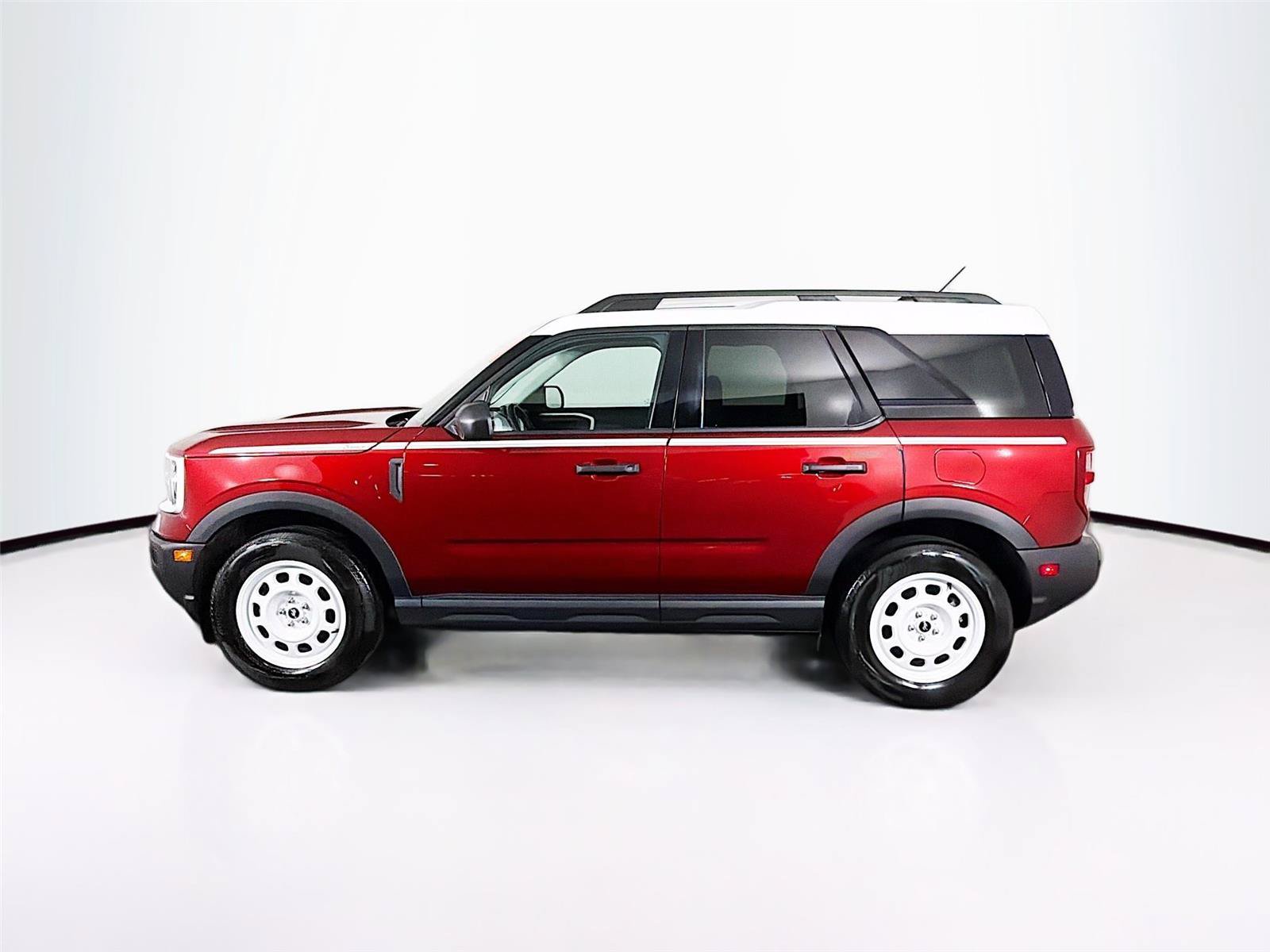Used 2025 Ford Bronco Sport Heritage w/ Convenience Package AWD/4WD image 8