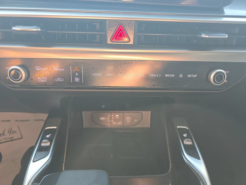 Used 2024 Kia Sorento S w/ Panoramic Sunroof Package AWD/4WD image 34