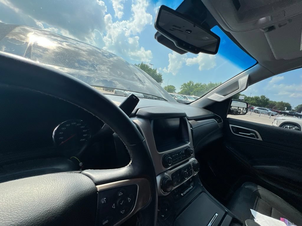 Used 2018 GMC Yukon Denali w/ Denali Ultimate Package AWD/4WD image 16