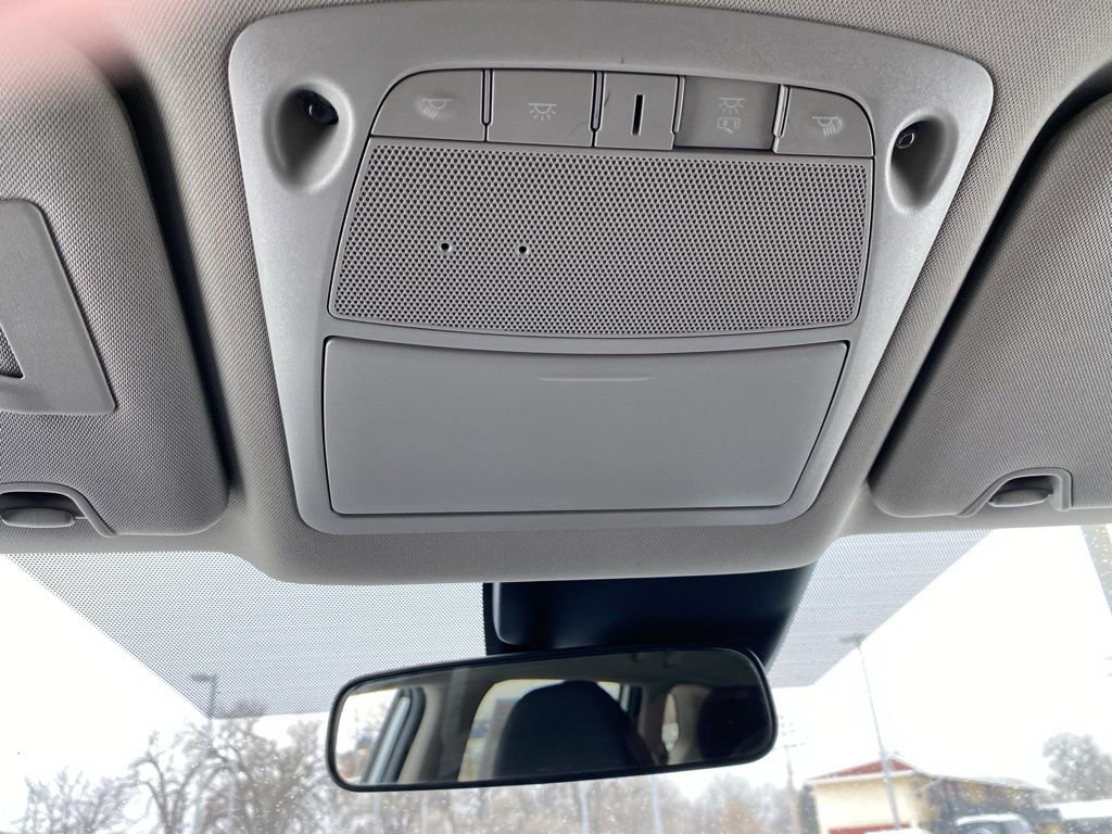 Used 2019 Nissan Rogue SV image 20