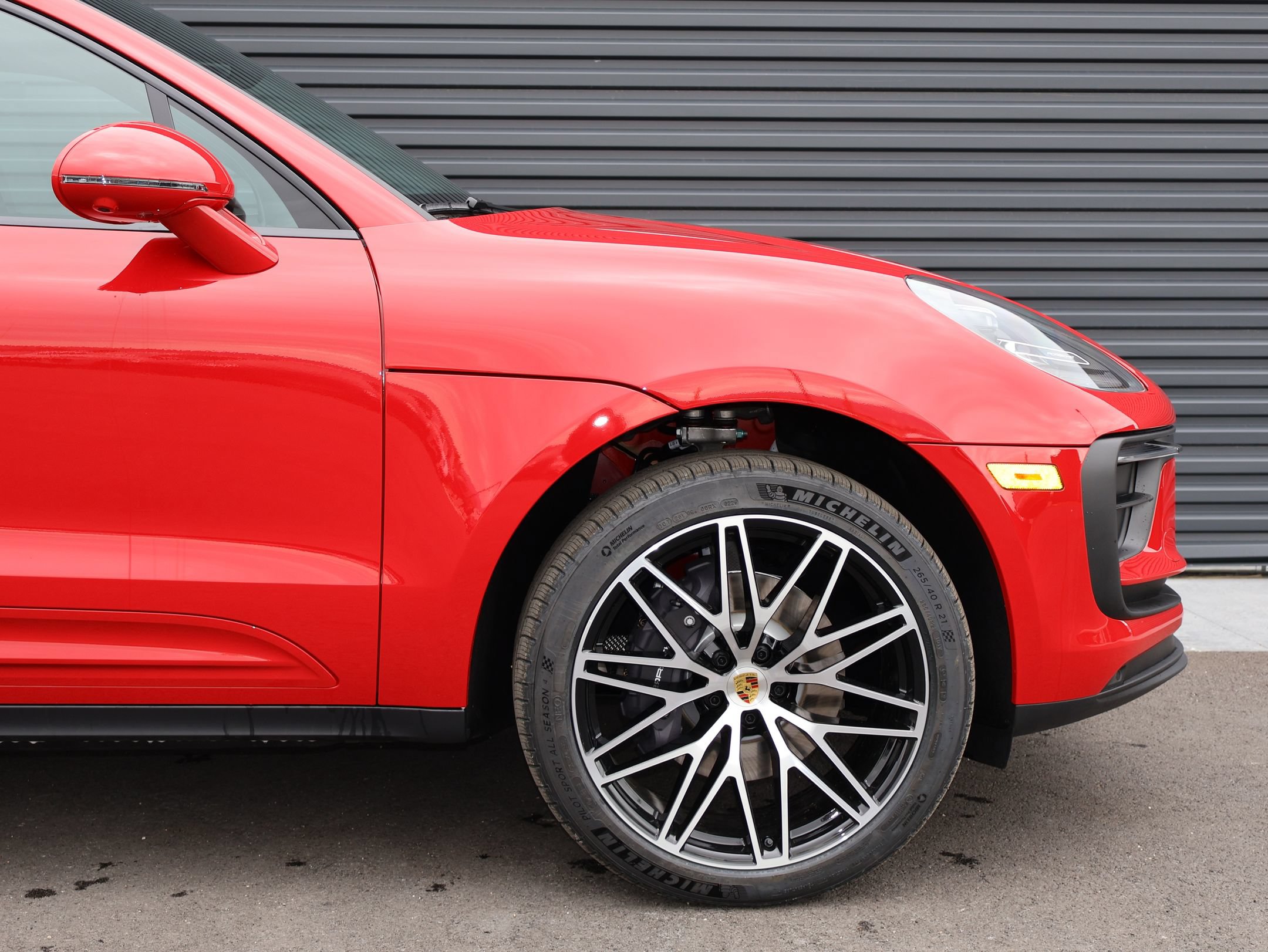 New 2026 Porsche Macan AWD/4WD image 12