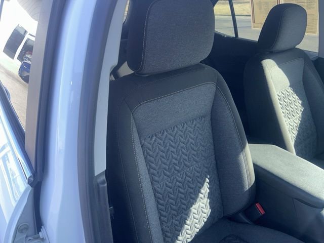 Used 2024 Chevrolet Equinox LT w/ LPO, Floor Liner Package FWD image 34