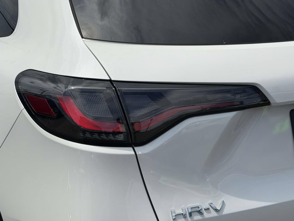 Used 2026 Honda HR-V LX image 12