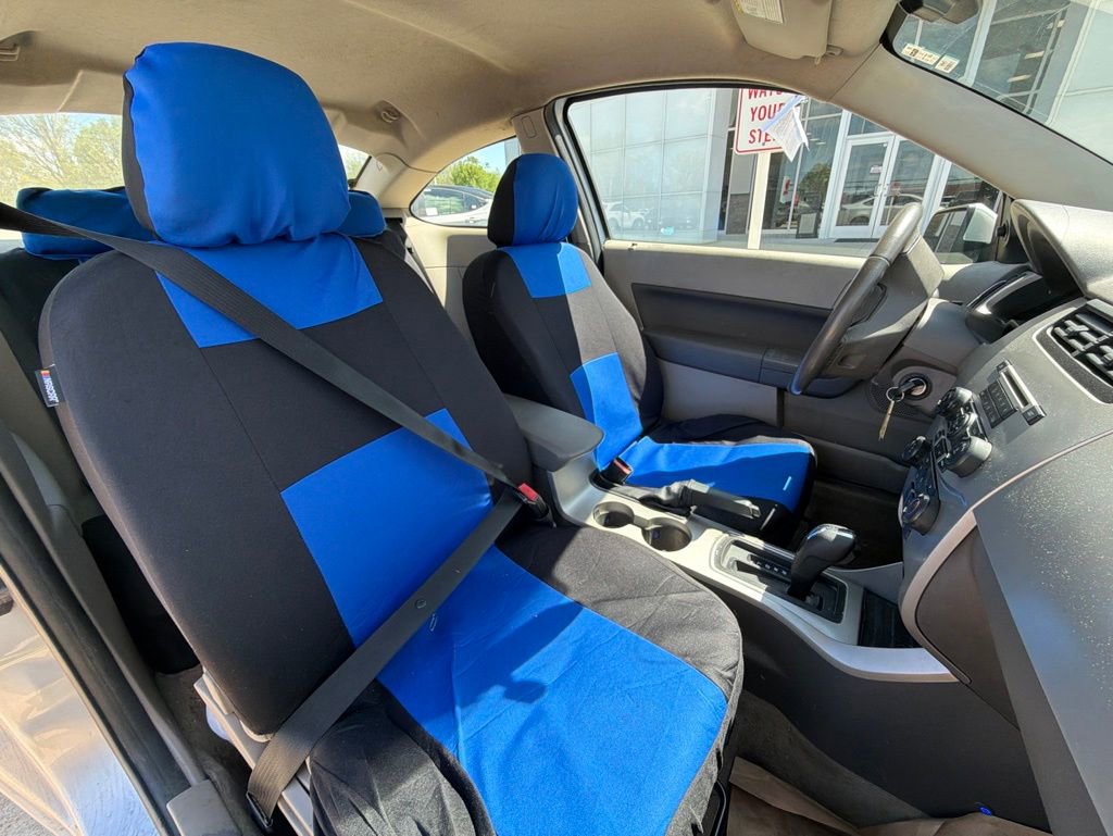 Used 2009 Ford Focus SES FWD image 22