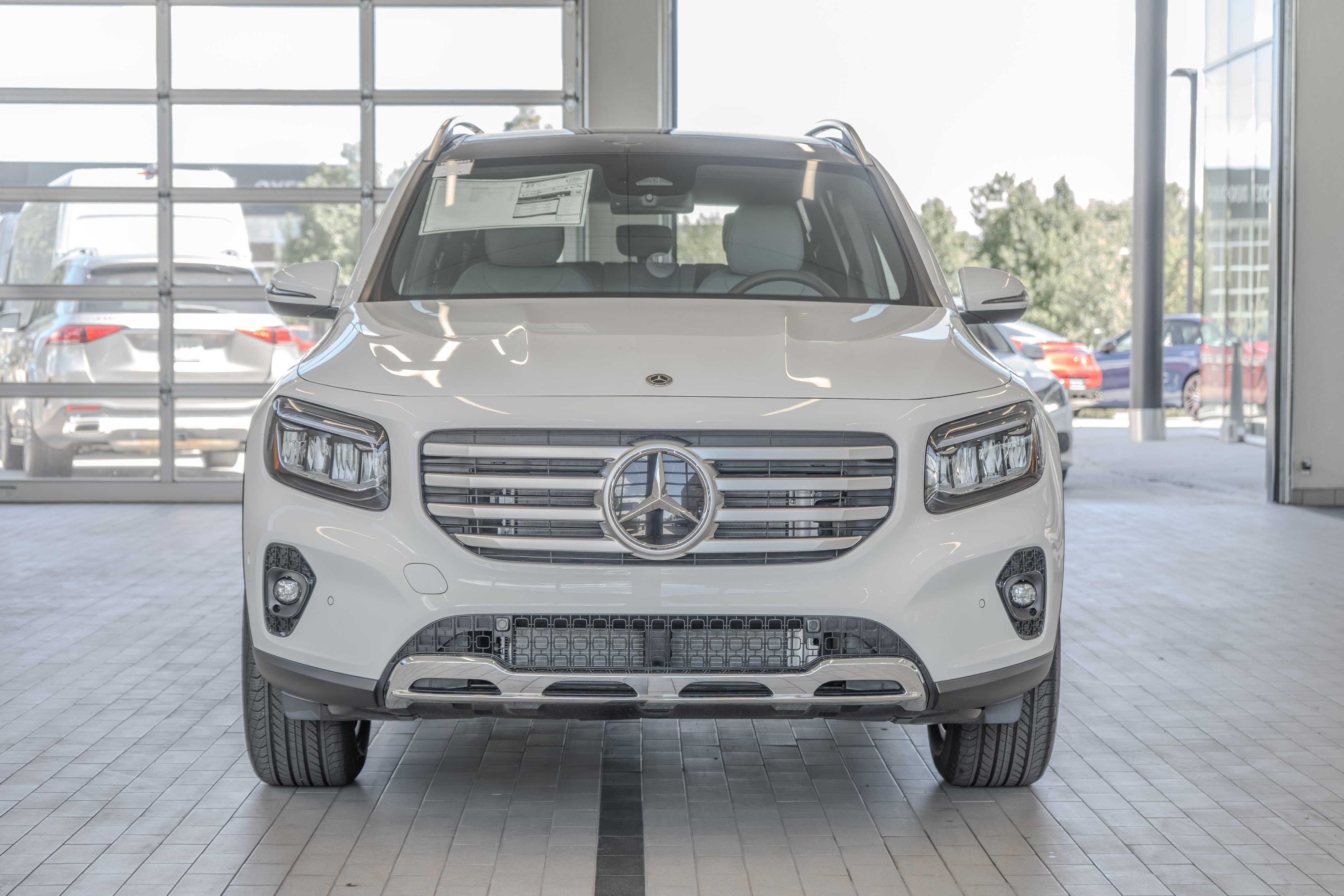 Certified 2026 Mercedes-Benz GLB 250 4MATIC image 11