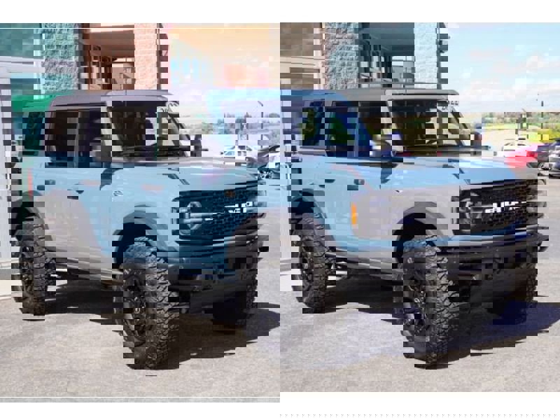 Used 2022 Ford Bronco Wildtrak image 4