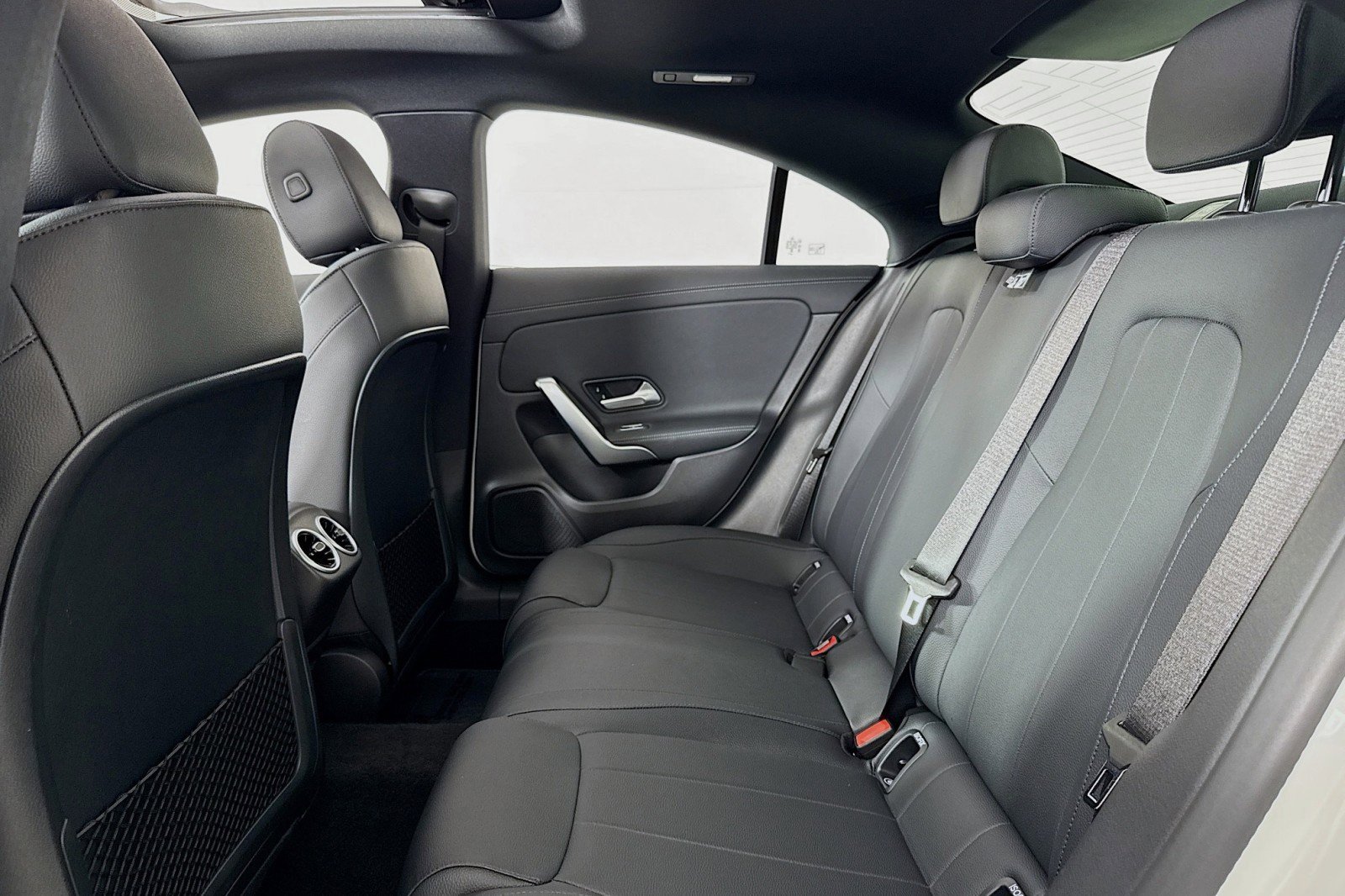 Certified 2026 Mercedes-Benz CLA 250 image 9