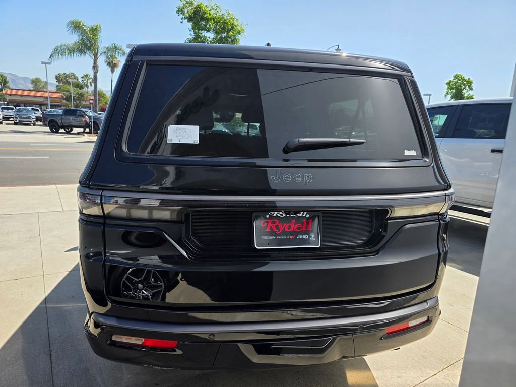 New 2026 Jeep Grand Wagoneer L Limited w/ Premium Group II AWD/4WD image 6