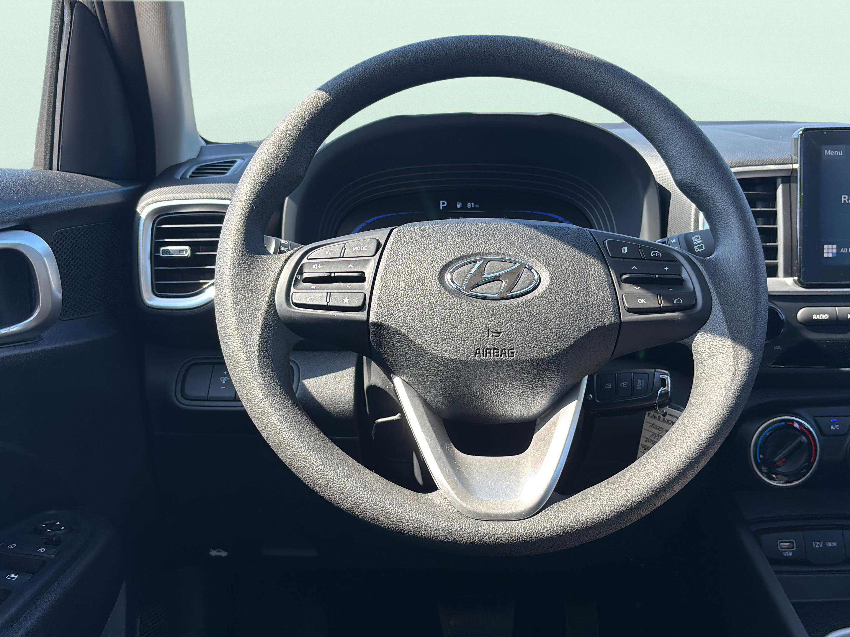 New 2026 Hyundai Venue SE FWD image 11