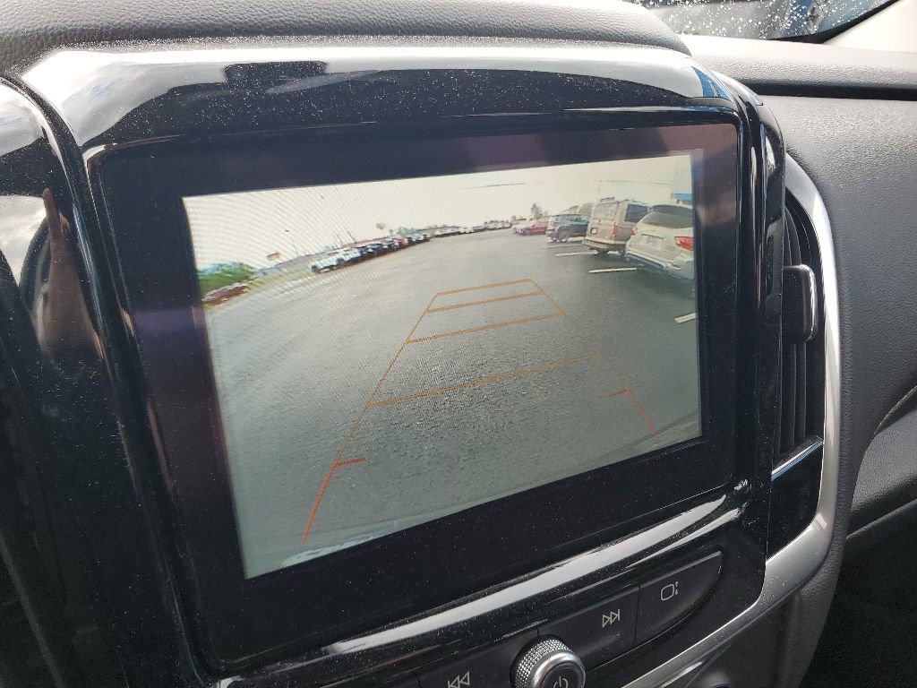 Used 2019 Chevrolet Traverse LT FWD image 13