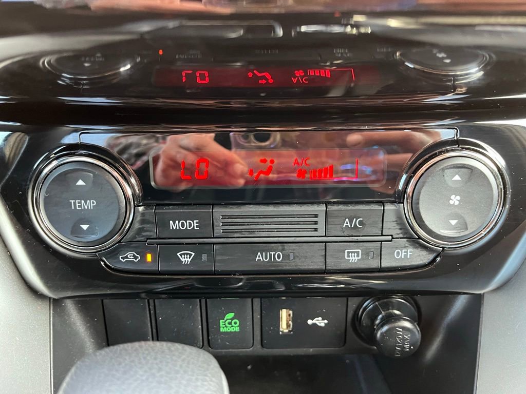 Used 2024 Mitsubishi Eclipse Cross ES AWD/4WD image 31
