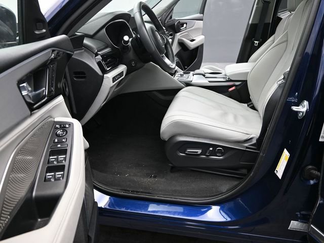 Used 2024 Acura MDX SH-AWD w/ Technology Package image 18