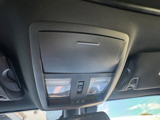 Used 2018 Dodge Challenger SRT Hellcat image 11