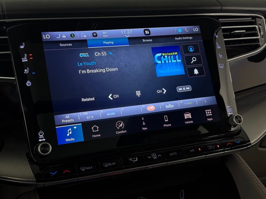 Used 2023 Jeep Grand Wagoneer Series II w/ Flexible Seating Group AWD/4WD image 20