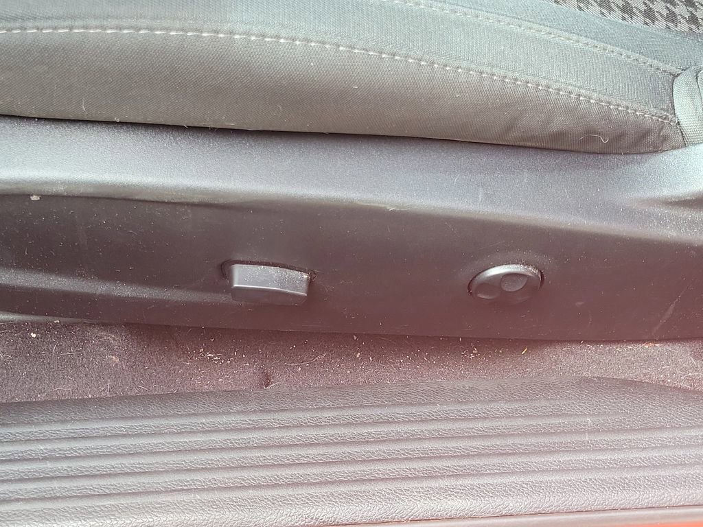 Used 2017 Dodge Challenger SXT w/ Sound Group image 23