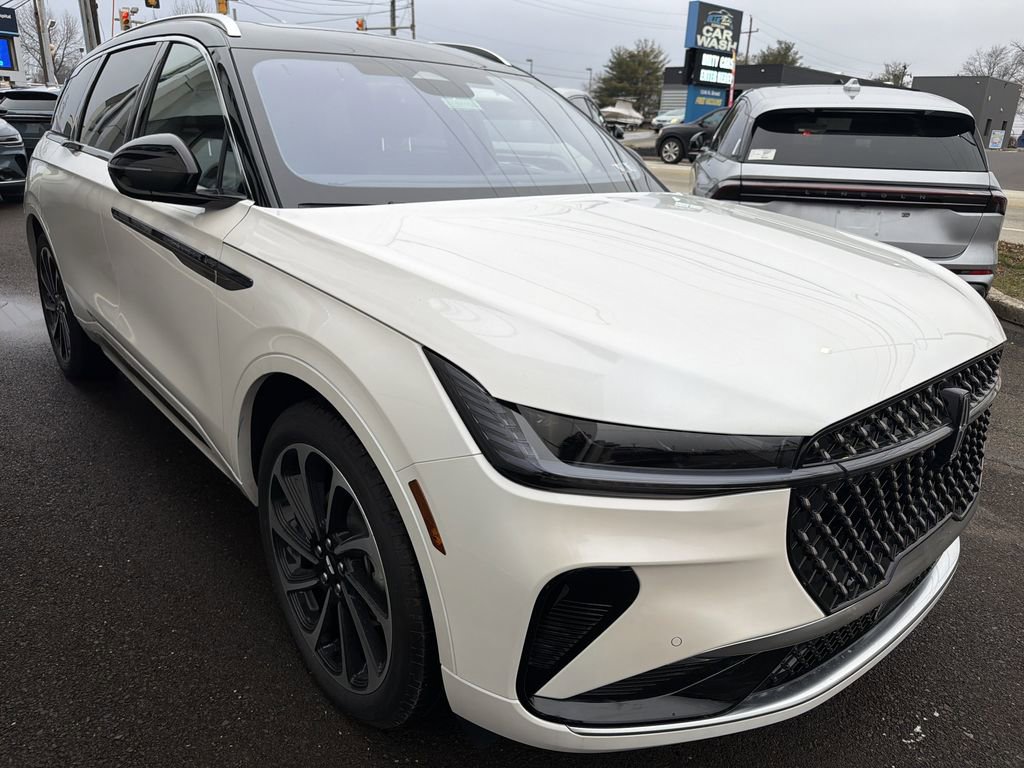 New 2026 Lincoln Nautilus Black Label image 4