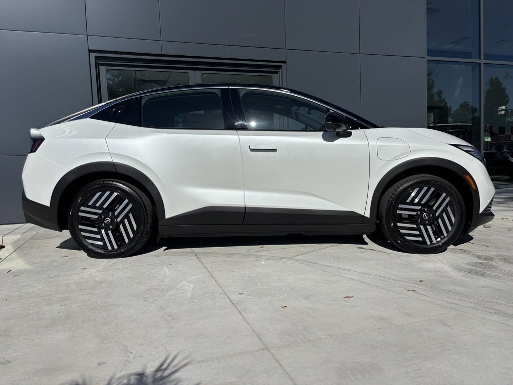 New 2026 Nissan Leaf SV+ image 2