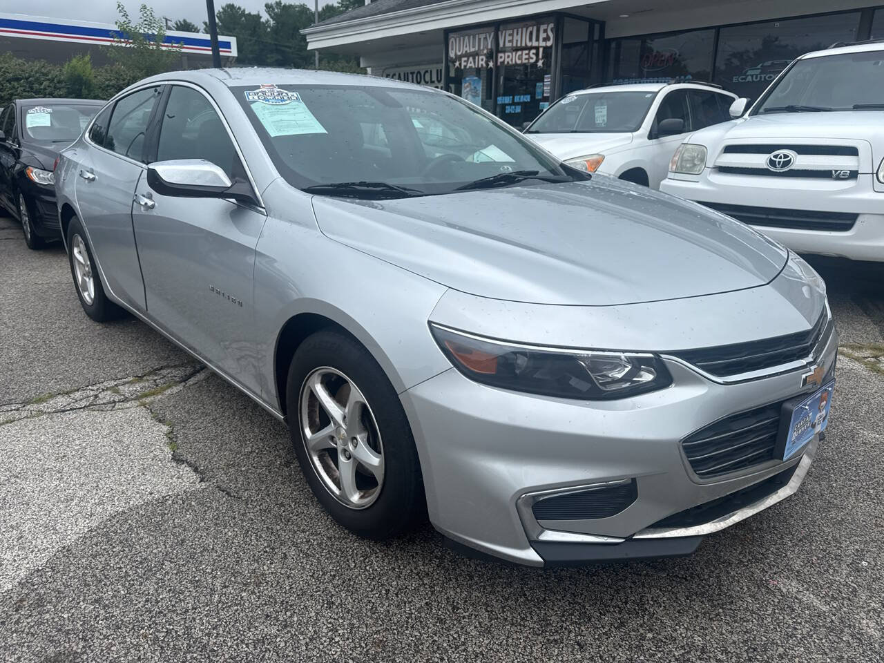 Used 2018 Chevrolet Malibu LS FWD image 21