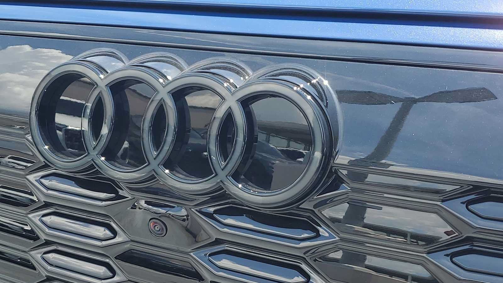 New 2027 Audi SQ6 e-tron Premium Plus AWD/4WD image 11