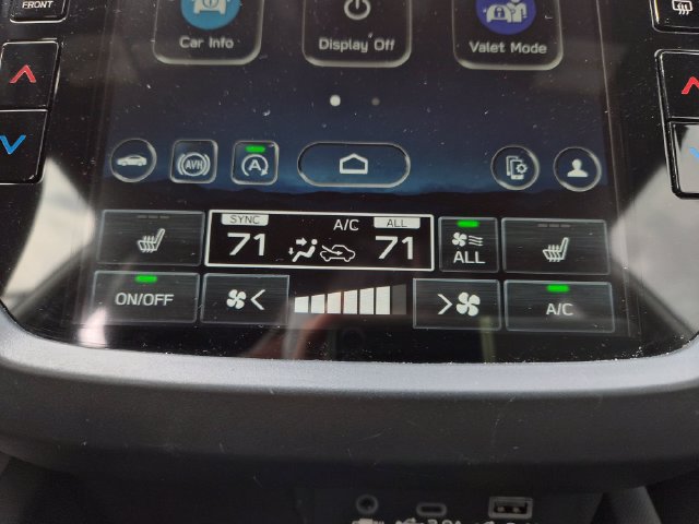 Used 2025 Subaru Forester Limited w/ Popular Package #1 AWD/4WD image 28