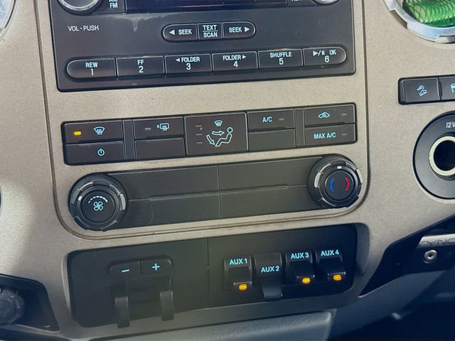 Used 2015 Ford F250 XLT w/ XLT Premium Package AWD/4WD image 13