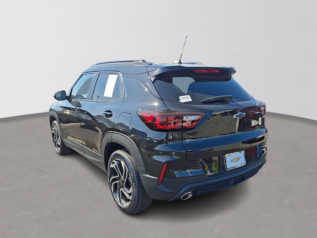 Certified 2025 Chevrolet TrailBlazer RS w/ Convenience Package AWD/4WD image 4