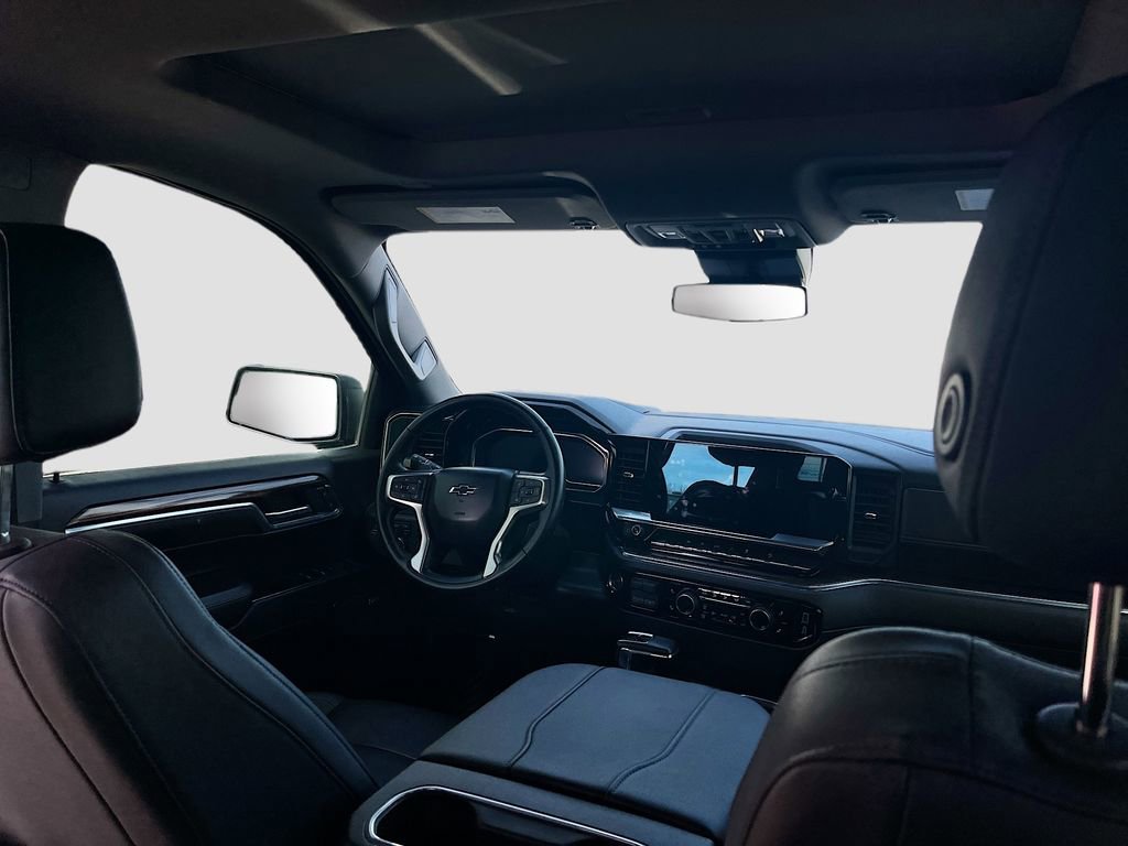 Used 2024 Chevrolet Silverado 1500 LT Trail Boss w/ Convenience Package II image 25