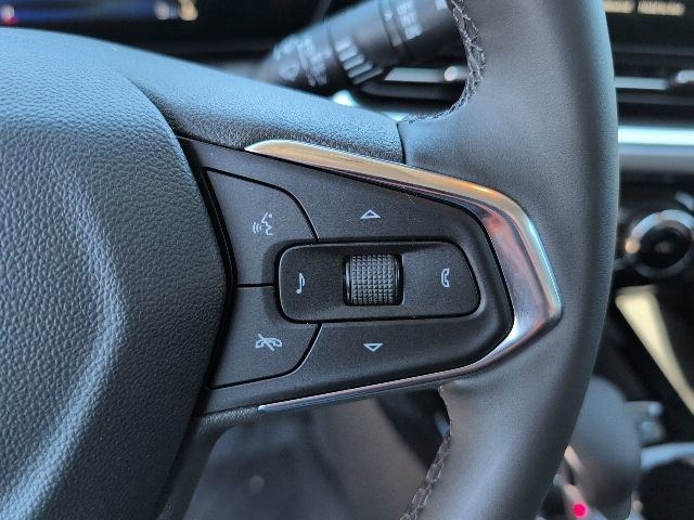 New 2026 Chevrolet Trax ACTIV w/ Driver Confidence Package FWD image 17
