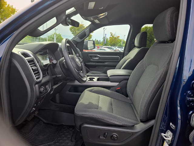 Used 2022 RAM 1500 Big Horn AWD/4WD image 12