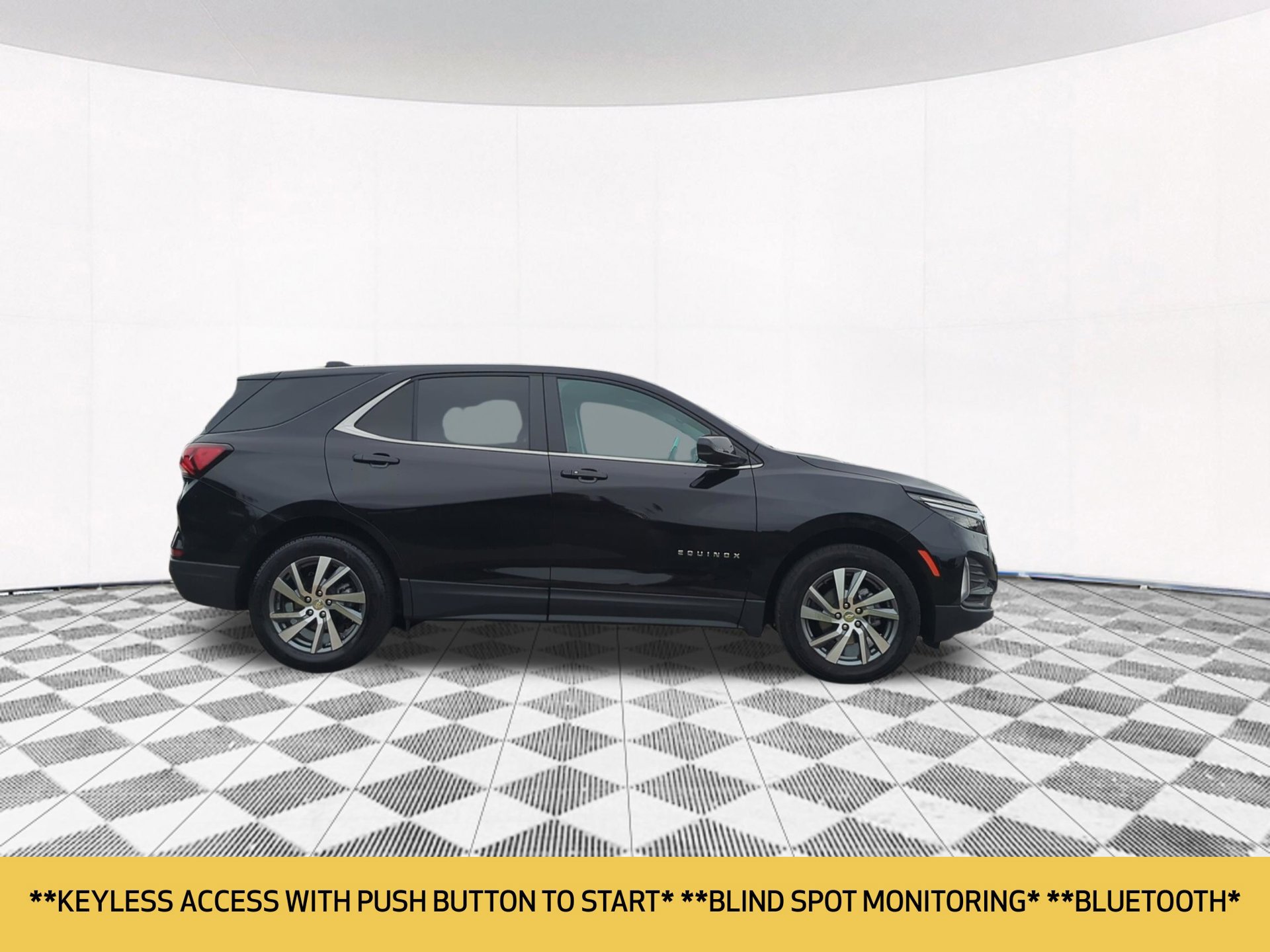 Used 2024 Chevrolet Equinox LT w/ LPO, Floor Liner Package AWD/4WD image 7