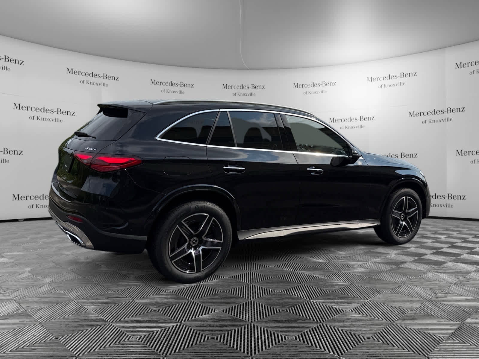 New 2026 Mercedes-Benz GLC 350e 4MATIC video 5