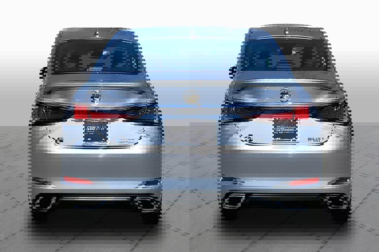 Certified 2025 Lexus ES 350 w/ Premium Package image 5