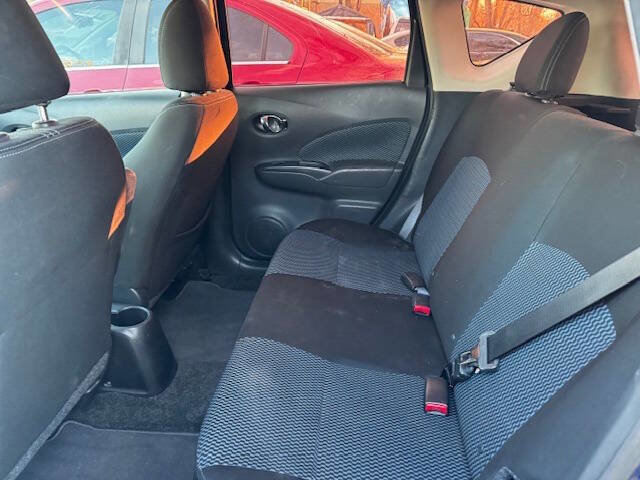 Used 2017 Nissan Versa Note SV image 15