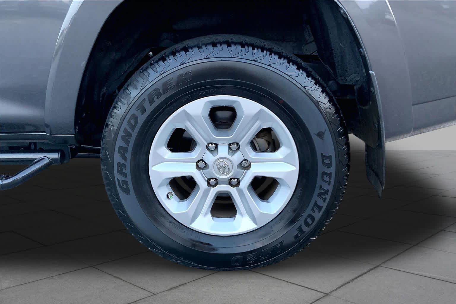 Certified 2021 Toyota 4Runner SR5 RWD image 20