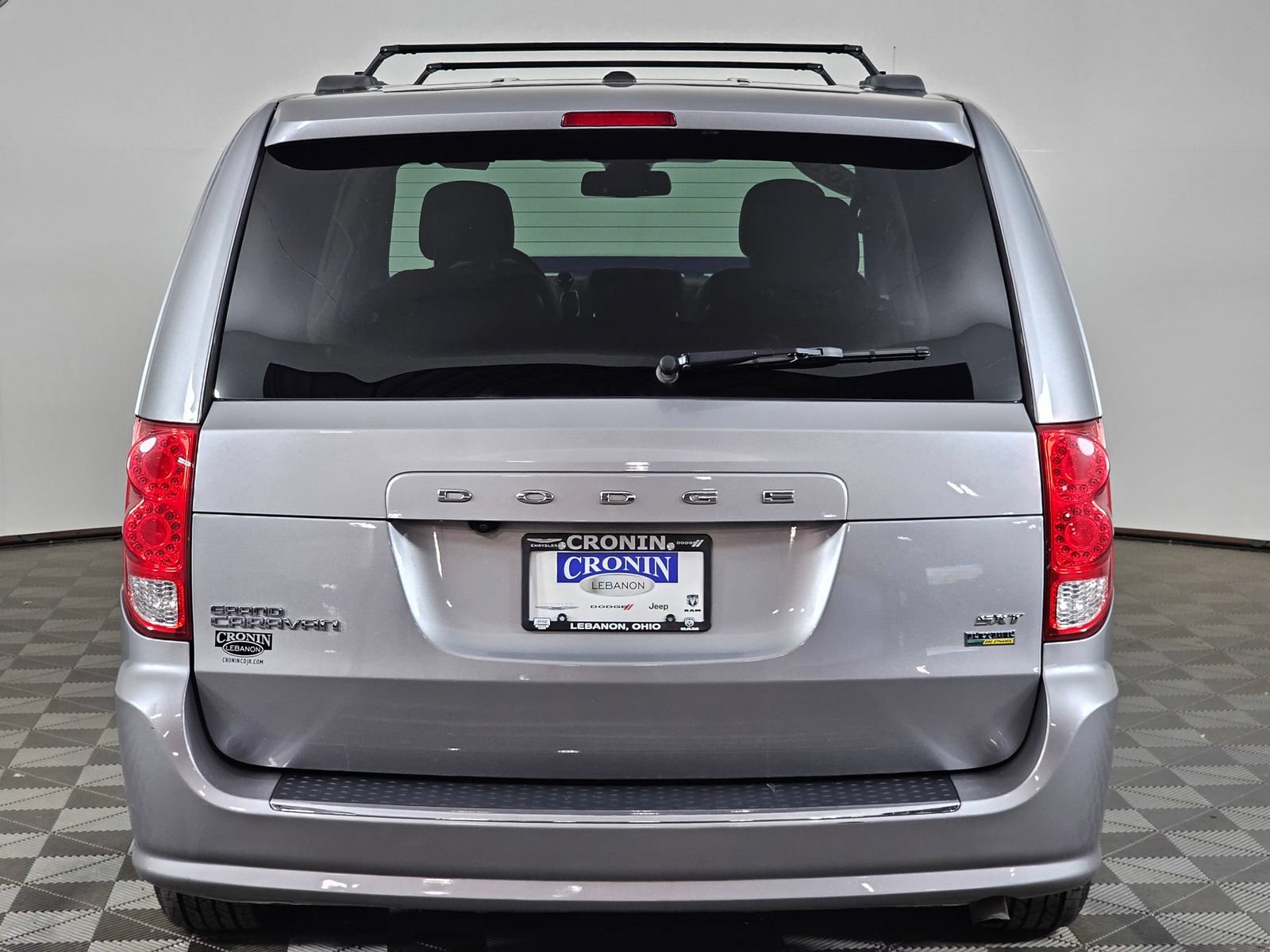 Used 2019 Dodge Grand Caravan SXT FWD image 32