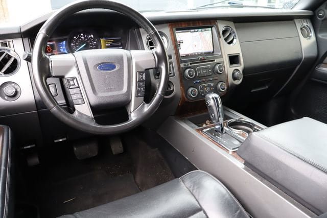 Used 2015 Ford Expedition EL Platinum RWD image 5