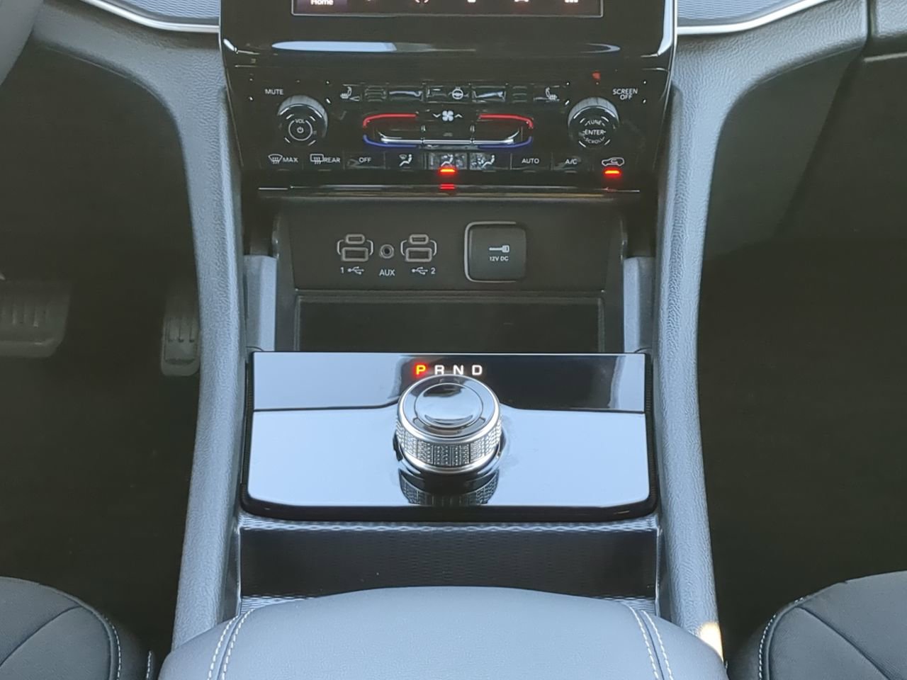 New 2026 Jeep Grand Cherokee Laredo X RWD image 17