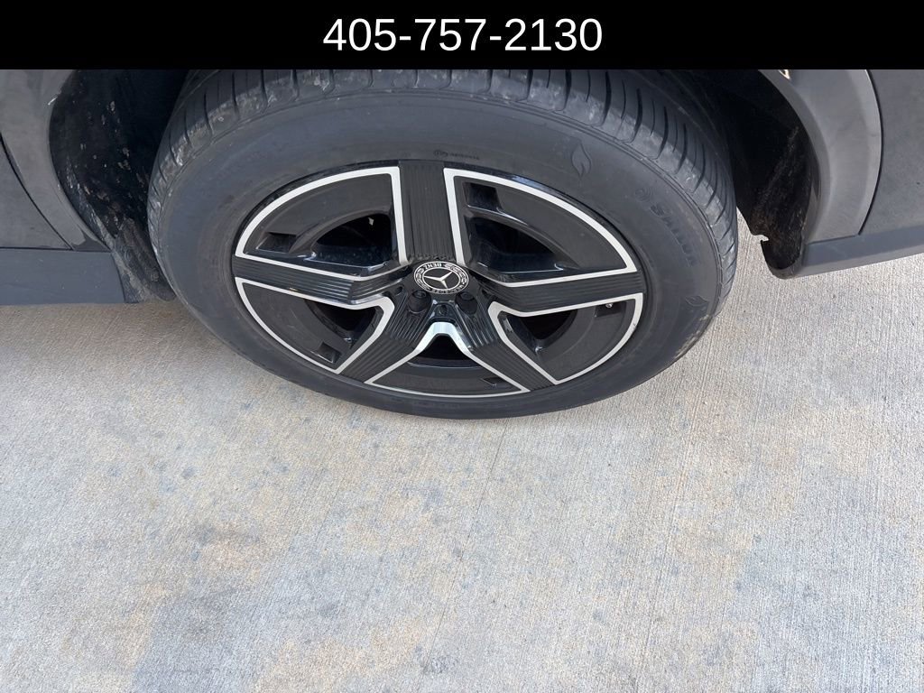 Used 2023 Mercedes-Benz GLC 300 image 4