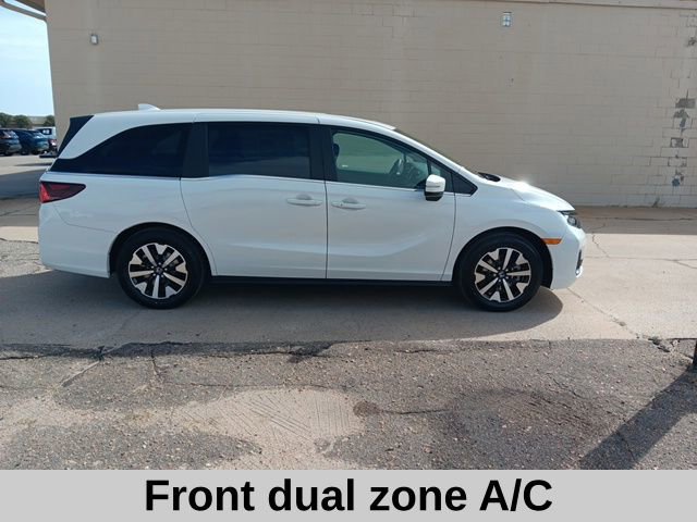New 2026 Honda Odyssey EX-L image 3