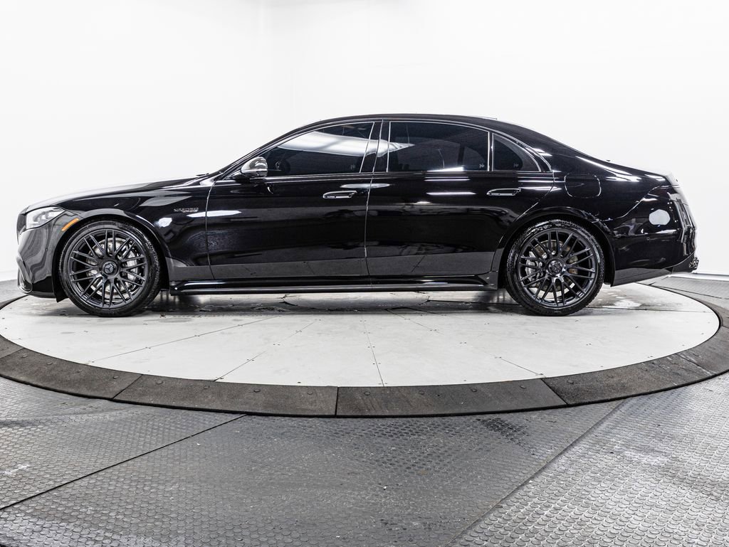 Used 2024 Mercedes-Benz S 63 AMG S image 4