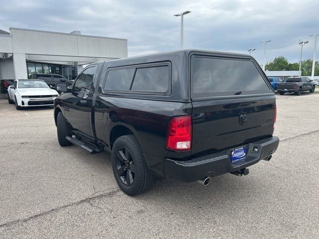 Used 2017 RAM 1500 Express w/ Black Ram 1500 Express Group AWD/4WD image 13