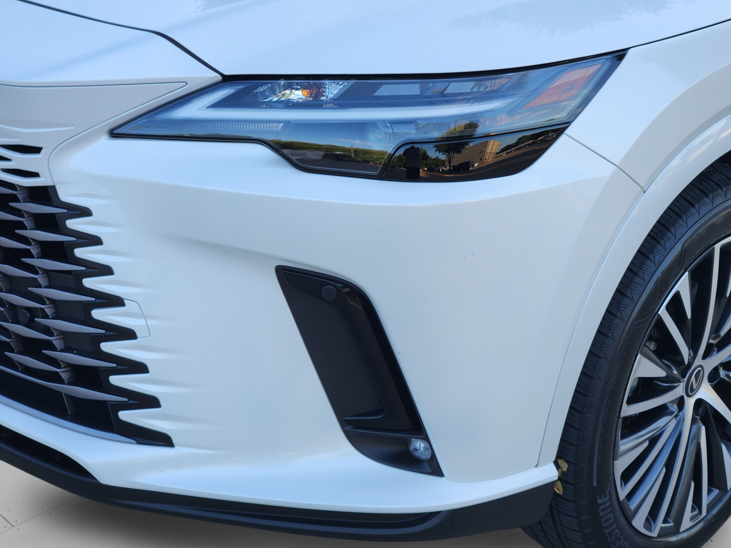 Certified 2026 Lexus RX 350 Premium Plus w/ Accessory Package (Z1) FWD image 35
