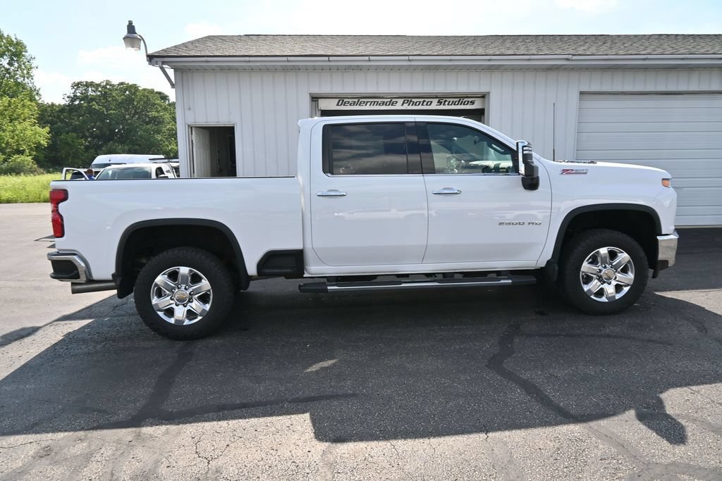 Used 2021 Chevrolet Silverado 2500 LTZ w/ LTZ Premium Package AWD/4WD image 36