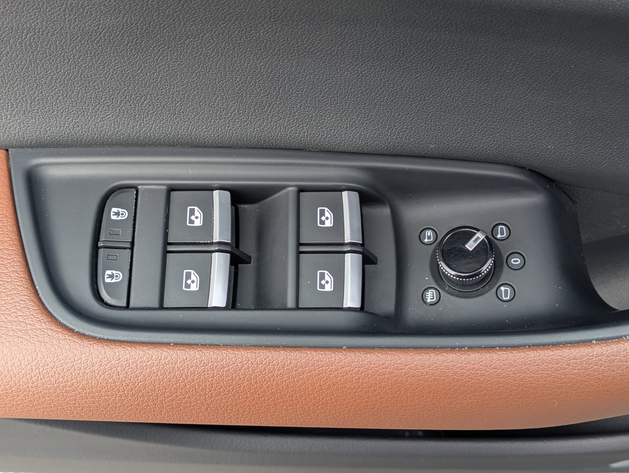 Used 2022 Audi Q8 Premium Plus w/ Premium Plus Package image 21