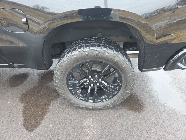 Used 2020 Chevrolet Silverado 1500 LT Trail Boss image 10